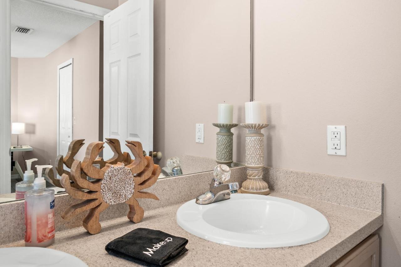 Sunset Serenity - 3Br Beach Townhome With Outdoor Patio - New Hot Tub, Steps To Ocean Fun! ملبورن بيتش المظهر الخارجي الصورة